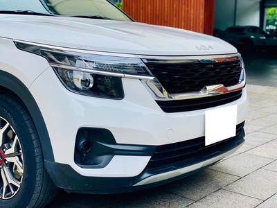 Bán xe Kia Seltos 2024 1.6 Luxury, màu trắng. 7