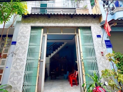 Bán nhà hxh gần lê văn quới, giáp tân phú, 32m2 - 4x8 - 3 tầng, chỉ hơn 3 tỷ 0