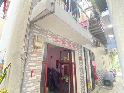 Bán nhà lũy bán bích, tân phú, sát đầm sen, 2 tầng, chỉ hơn 1 tỷ 0