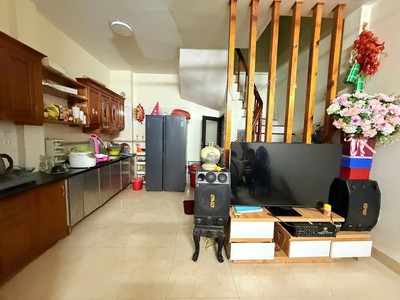 Bán nhà định công, ô tô đỗ cửa, dt 42m2, 7 tỷ 0