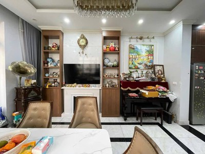 Bán nhà mặt phố ấu triệu, 80m2, 4 tầng, mặt tiền 3.2m, 78.5 tỷ, kinh doanh đỉnh 1