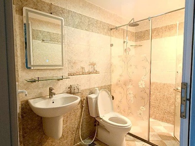 Siêu phẩm lạc long quân mới cực đẹp, 2 thoáng, dân xây ô tô gần, bãi xe ngay nhà chỉ 9.2 tỷ 3