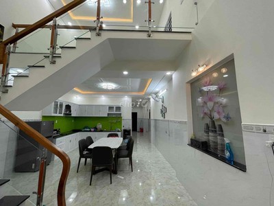 Bán nhà sổ riêng gần Đại Nam, TP Bến Cát. 3