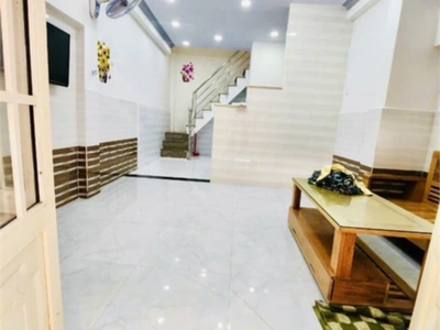 Lương văn can q8 nhà mới dt24m2 3