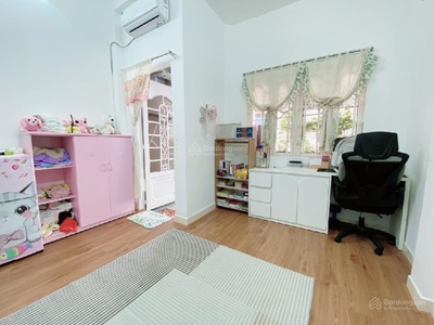 Bán nhà đường 3/2, q10, 52m2, sổ hồng riêng, hoàn công đủ 3 tầng, giá nhỉnh 8 tỷ 1