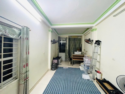 Nhà riêng La kHê Hà Đông ngõ thông gần ô tô dt 40m 5 tầng giá hơn 8 tỷ 5