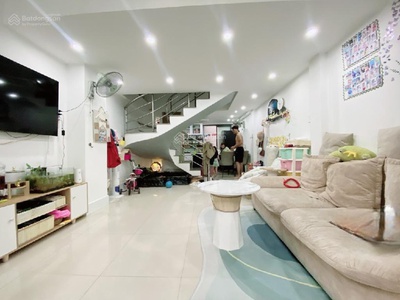 Bán nhà đường 3/2, q10, 52m2, sổ hồng riêng, hoàn công đủ 3 tầng, giá nhỉnh 8 tỷ 0