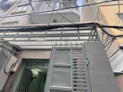 Bán nhà góc 3 mặt tiền hẻm hòa hưng, q.10, chỉ 7.x tỷ 0