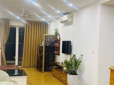 Chính chủ cần bán căn hộ chung cư toà v3 victoria 1