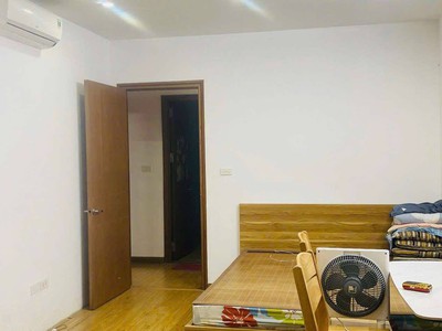 Chính chủ cần bán căn hộ chung cư toà v3 victoria 2