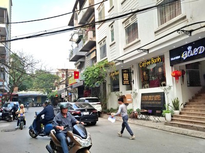 Bùng nổ tại phương mai thanh xuân   nhà 7 tầng thang máy   ngõ to như phố   ô tô vào nhà 1
