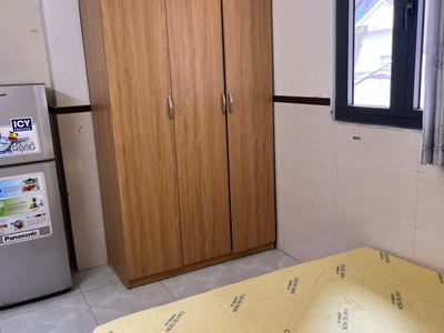 Bên mình còn 1 phòng trống ở  740/5 sư vạn hạnh, phường 12, quận 10 1