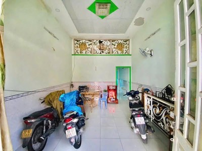 Bán đất tặng nhà 3pn đường ô tô tới nhà  đã test qh  gần ngã tư ga q12 0