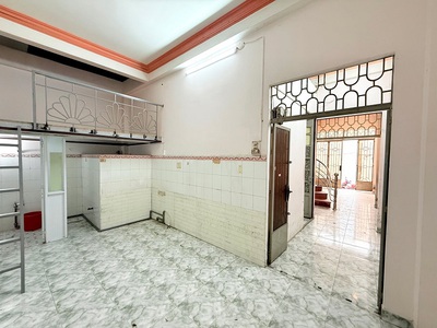 Bán nhà hxh quay đầu xô viết nghệ tĩnh, p24, bình thạnh, 90m2, 3 tầng, ngang 6,4m 2
