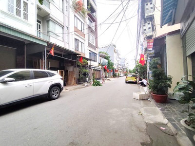 Đất mặt đường đồng thiện - thiên lôi, 42m, ngang 4.4m, giá 4.1 tỉ 2