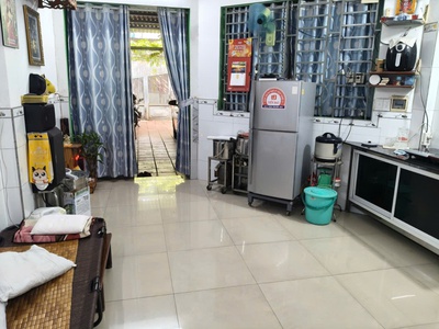 Hàng thơm nhà liên khu 4-5 gần chợ bình thành hẻm 6m thông 76m2,3 tầng nhỉnh 3 tỷ 1