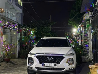 Hyundai Santa Fe 2019 2.2L AT 2WD - 10000 km- 900 triệu v 2