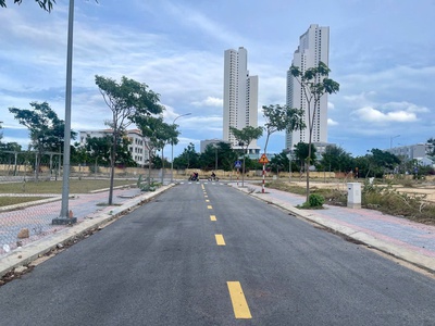   bán 4 lô đất biển bình sơn  khu k2    phan rang   view đẹp   gần công viên   chung cư 3