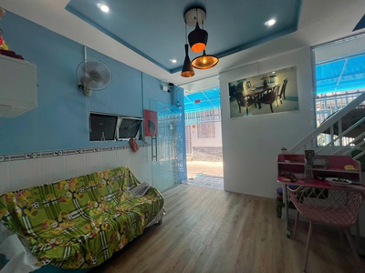 Bán Nhà Mặt Tiền Tân Trang   Đối Diện Cổng 2 Chợ Đầm, Nha Trang 2
