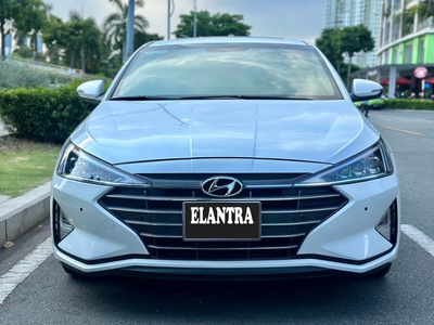 Bán xe Hyundai Elantra 2.0 AT 2021, màu trắng. 0