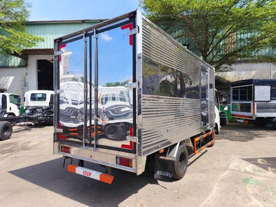 Xe tải 1 tấn 9 isuzu 3