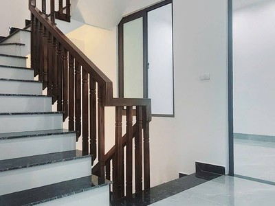 Bán nhà 3 tầng gần vimhomes star city. view sông mát mẻ. ô tô vào nhà. gần đl hùng vương 2