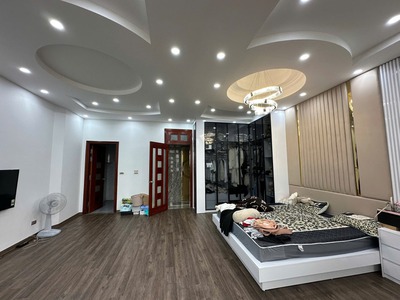 Bán nhà lò đúc, 48m2, 7 tầng thang máy, mặt tiền 5.8m, 31.5 tỷ, ô tô tránh, kinh doanh đỉnh 3