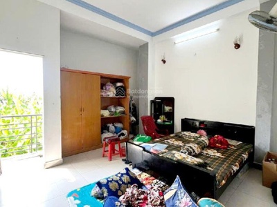 Bán nhà quận 8, 92m2, ngang 5.4m 4 tầng,5pn, giá nhỉnh 6 tỷ, tiện ích đầy đủ, không qh 4