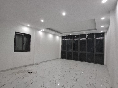Huyền thoại ngõ lớn 53m 5 tầng    lời tiên tri  cho dòng tiền sinh sôi, ô tô vào nhà 1
