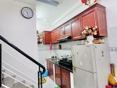Giáp lê thúc hoạch - bình tân - 30m2 - 2pn 2wc chỉ 3.45 tỷ 2