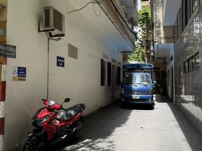 Duy nhất   không dành cho số đông, phân lô quân đội   ô tô trong nhà   sát phố lê trọng tấn 3