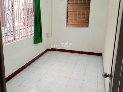 Chủ muốn bán nhà hẻm đường đất thánh, 2 tầng, 7.6x5m, 5.7 tỷ tl 3