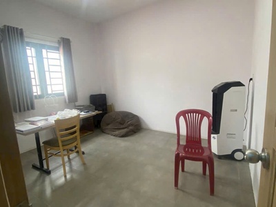 Hiếm, khó tìm  nhà hẻm gần mt đường xô viết nghệ tĩnh, p26, bt -  4 x17m  - kc: 1 trệt 1 lầu sân 4