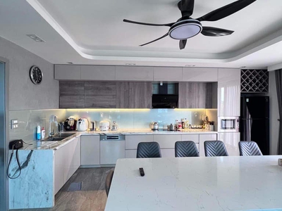 Lạc trung - 45m2 x 4 tầng x mt 6m x giá nhỉnh 12,6 tỷ - gần ô tô đỗ cửa ngày đêm - dân xây chắc 3