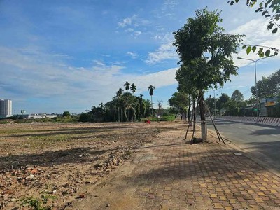 Đất cho thuê mặt tiền 46m, đường Hồ Văn Mên,  Phường An Thạnh, TP Thuận An. 0