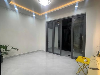 Nhà mới nguyễn duy   ngay chợ xóm củi   full nội thất 0
