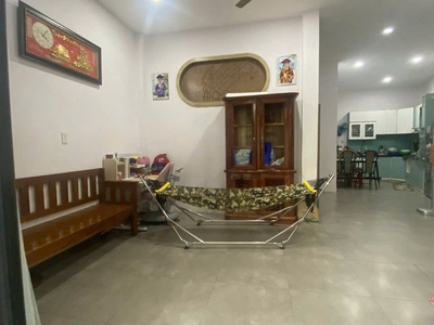Hiếm, khó tìm  nhà hẻm gần mt đường xô viết nghệ tĩnh, p26, bt -  4 x17m  - kc: 1 trệt 1 lầu sân 0