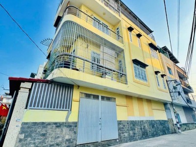 Bán nhà p6 q8 - đường bùi minh trực vị trí vip giá 10,8 tỷ 1