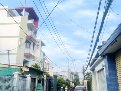Nhà trệt lửng 5.8x19m, hẻm xe tải  đường số 8 linh xuân   gần làng đại học, giá rẻ 6.6 tỷ 0