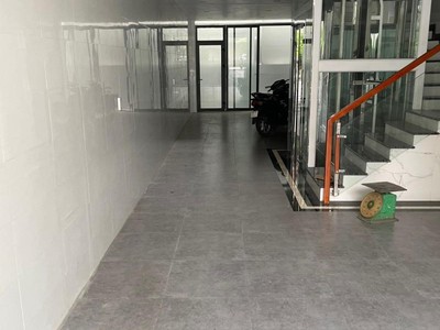 Bán nhà mặt tiền phường 4 tân bình, mặt tiền hoàng việt,  5 13  3 lầu 1