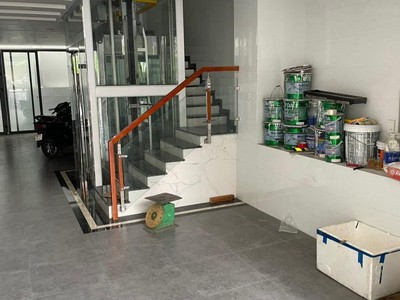 Bán nhà mặt tiền phường 4 tân bình, mặt tiền hoàng việt,  5 13  3 lầu 2