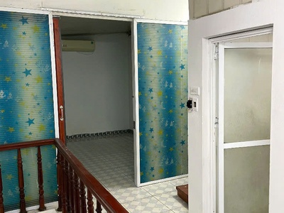 Cho thuê nhà phố tân khai, 30m2 x 3 tầng, 3 ngủ, 7 triệu ở gđ, nhóm 1