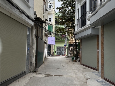 Ô tô tải đỗ cổng - nhà mới - 3 ngủ - nhà gần trường tiểu học liên mạc, công an phường liên mạc 0
