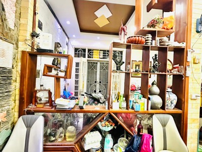 Bán nhà 5 tầng phố giải phóng - hoàng mai - 8 tỷ hơn - sổ đỏ chính chủ 1