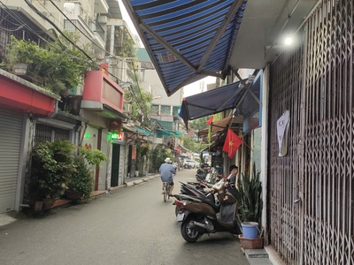 Cho thuê gấp lâu dài giá rẻ nguyên căn giáp nhị 52m, 5 tầng, mặt tiền 5.3m, 15 tr/th, hoàng mai. 0