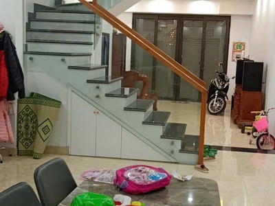 Bán liền kề dự án việt phát - vĩnh niệm, 77m 4 tầng, giá 7.3 tỉ 2