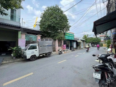 Bán nhà c4 đúc  8mx25m  mặt tiền tân thới hiệp 14, quận 12 giá rẻ 2
