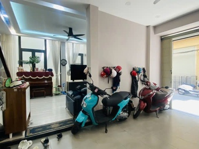 Bán nhà hxh đường c18 - khu k300, thông ra cộng hòa, 9x9.5m, 3 tầng, 4 pn, 17.9 tỷ. 3