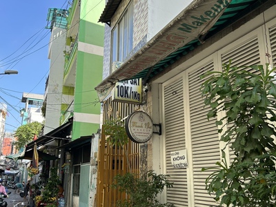 Nhà bán quận 4 - giao thương với nguyễn thần hiến, nguyễn tất thành qua quận 7 chỉ 2 phút- xe hơi 2