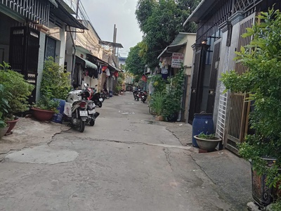 Nhà 2 tầng, rộng 81m2 mà giá chỉ dưới 4 tỷ 0